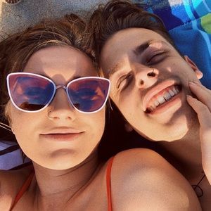 Meet your Posher, Ellie